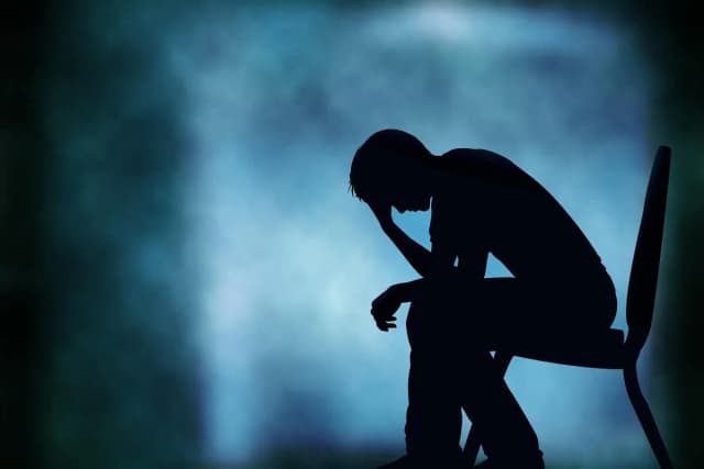 Czy depresja jest zaraźliwa? Poznaj wpływ na bliskich i siebie